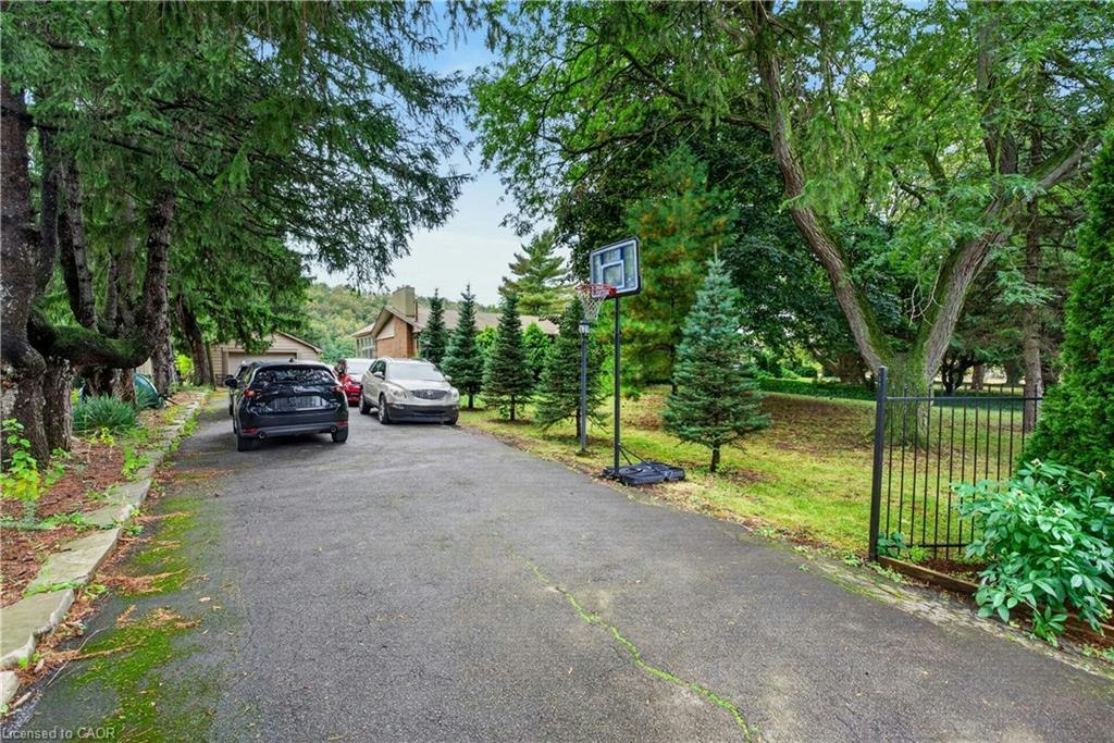 984 #8 Highway, Hamilton, ON, L8E 5H9 - 2