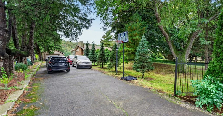 984 #8 Highway, Hamilton, ON, L8E 5H9 - 2