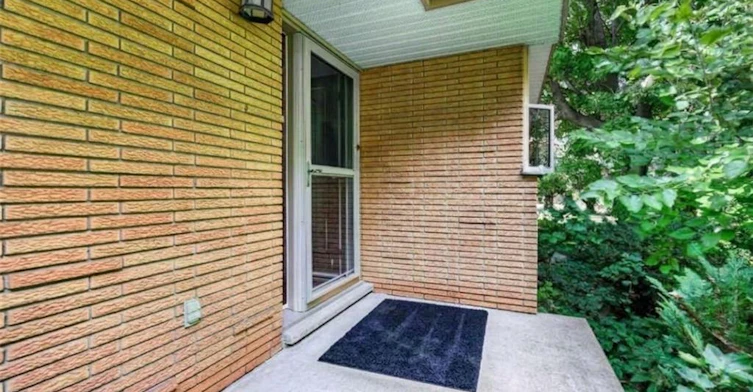 984 #8 Highway, Hamilton, ON, L8E 5H9 - 4