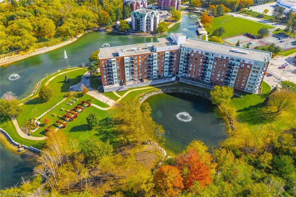 308-30 Blue Springs Drive, Waterloo, ON, N2J 4T2