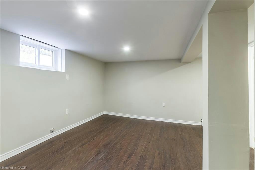 Lower-146 Glencarry Avenue, Hamilton, ON, L8K 3R8 - 12