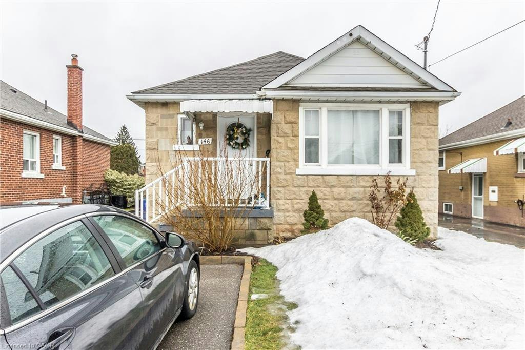 Lower-146 Glencarry Avenue, Hamilton, ON, L8K 3R8