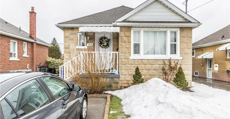 Lower-146 Glencarry Avenue, Hamilton, ON, L8K 3R8