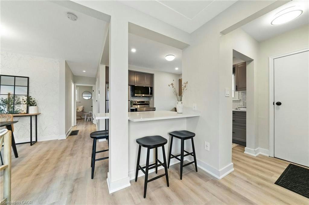 1-627 Upper Ottawa Street, Hamilton, ON, L8T 3T4 - 4