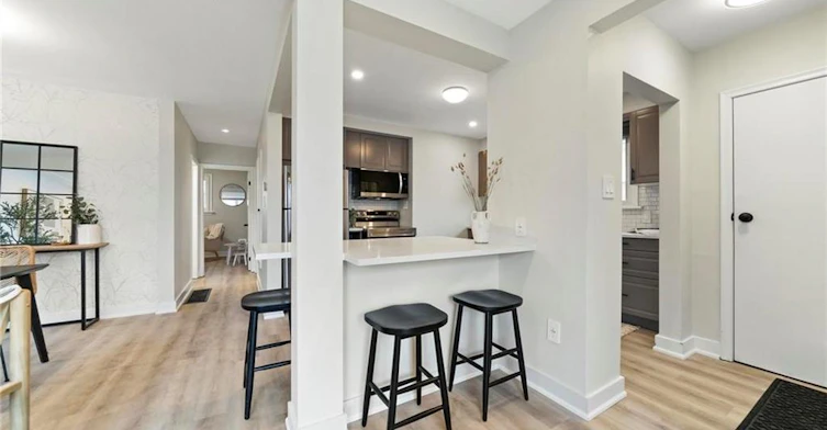 1-627 Upper Ottawa Street, Hamilton, ON, L8T 3T4 - 4