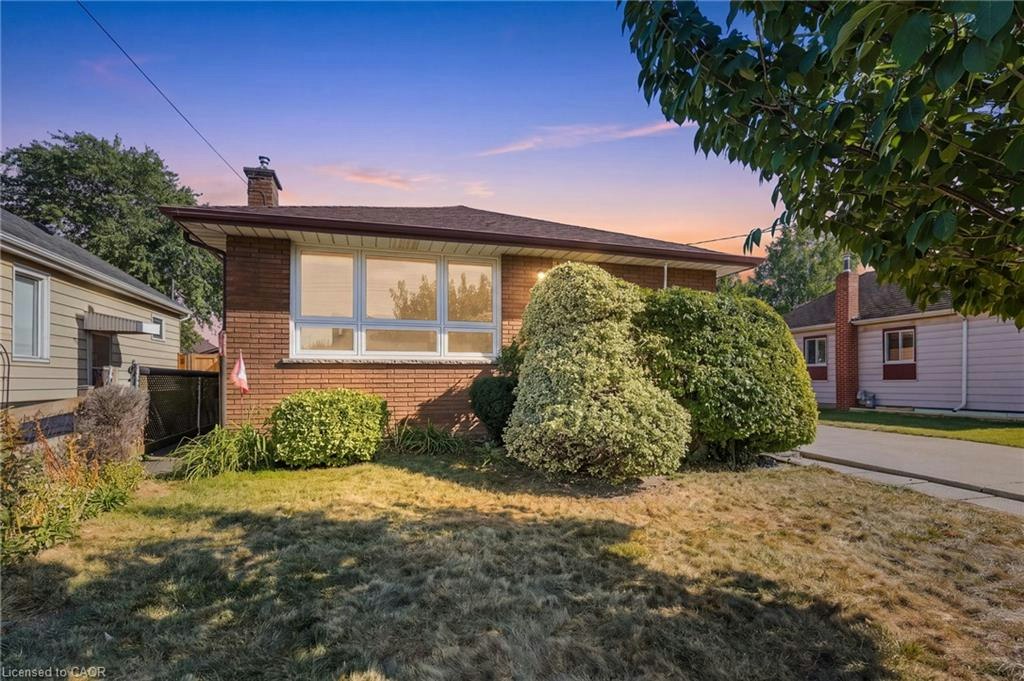 234 Normanhurst Avenue, Hamilton, ON, L8H 5N2
