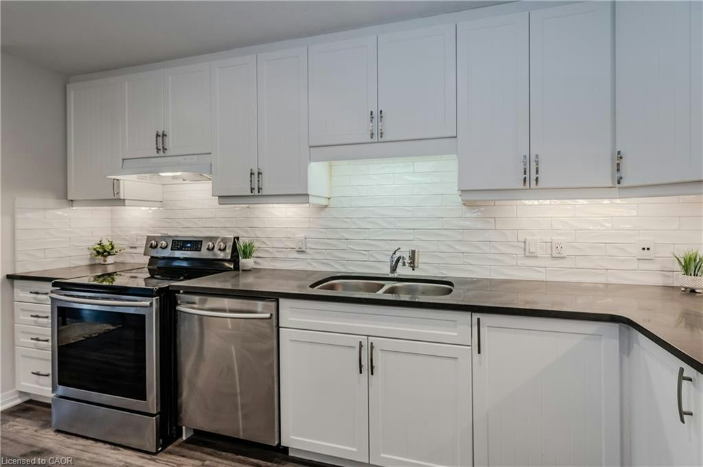2B-115 South Creek Drive, Kitchener, ON, N2P 0H2 - 11