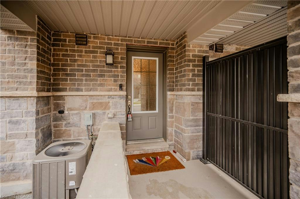 2B-115 South Creek Drive, Kitchener, ON, N2P 0H2 - 4