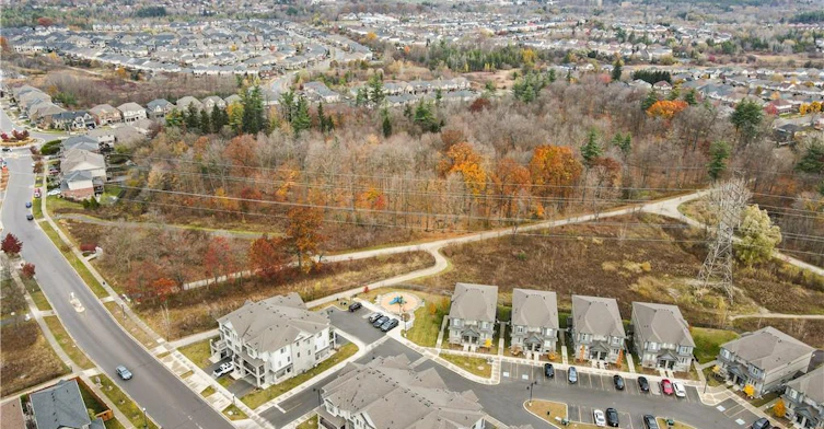 2B-115 South Creek Drive, Kitchener, ON, N2P 0H2 - 34