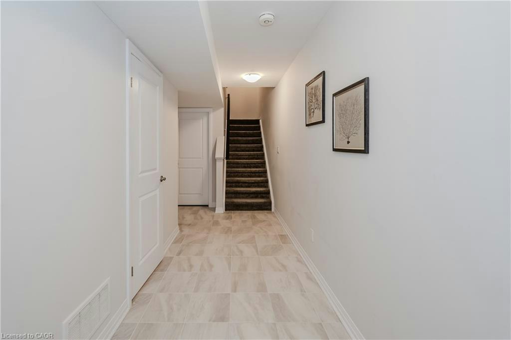 2B-115 South Creek Drive, Kitchener, ON, N2P 0H2 - 6