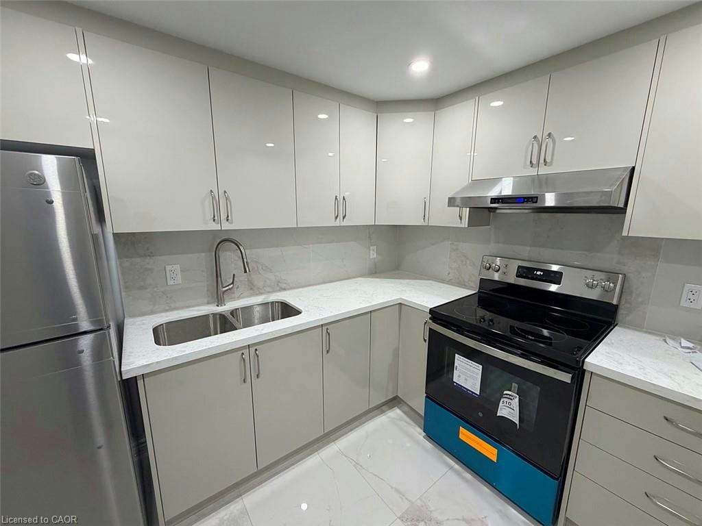 Lower Level-37 Parkglen Street, Kitchener, ON, N2R 0L8 - 8