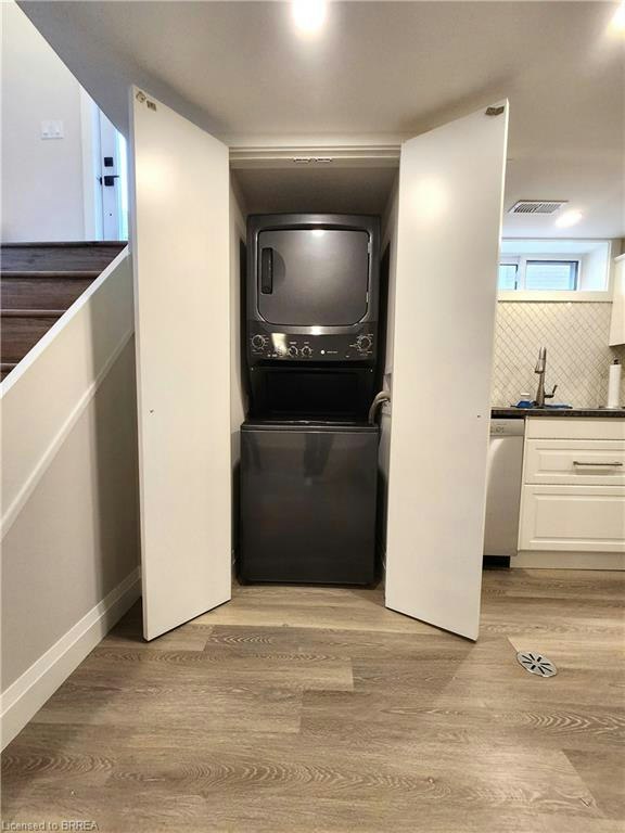 Lower Unit-404 Nelson Street, Brantford, ON, N3S 4E8 - 9