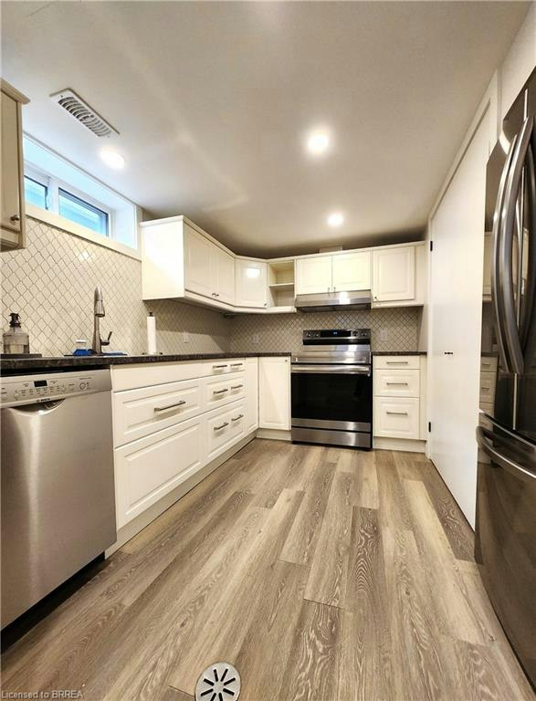 Lower Unit-404 Nelson Street, Brantford, ON, N3S 4E8 - 10