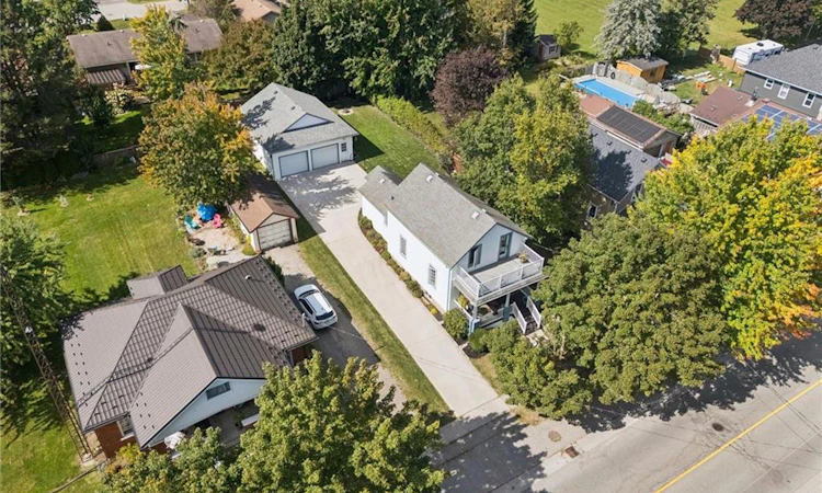 3600 Nafziger Road
