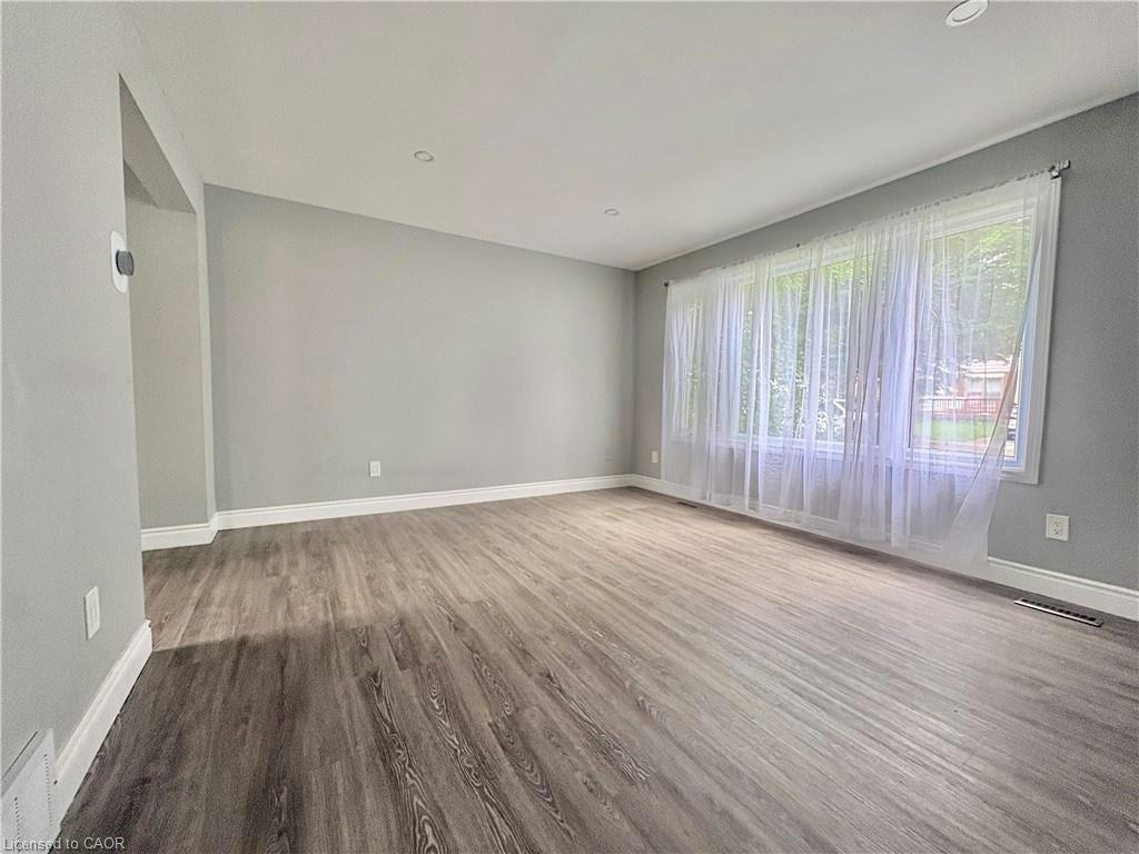 216 Brunswick Crescent, London, ON, N6G 3L2 - 4