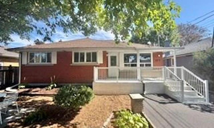 499 East 16th Street