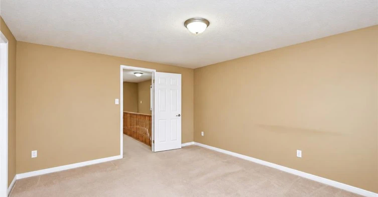 16 Frankfurt Street, Kitchener, ON, N2R 1T5 - 19