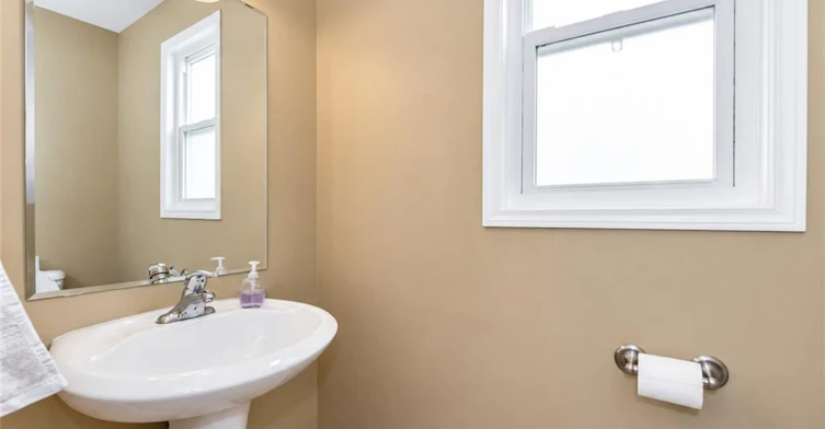 16 Frankfurt Street, Kitchener, ON, N2R 1T5 - 13