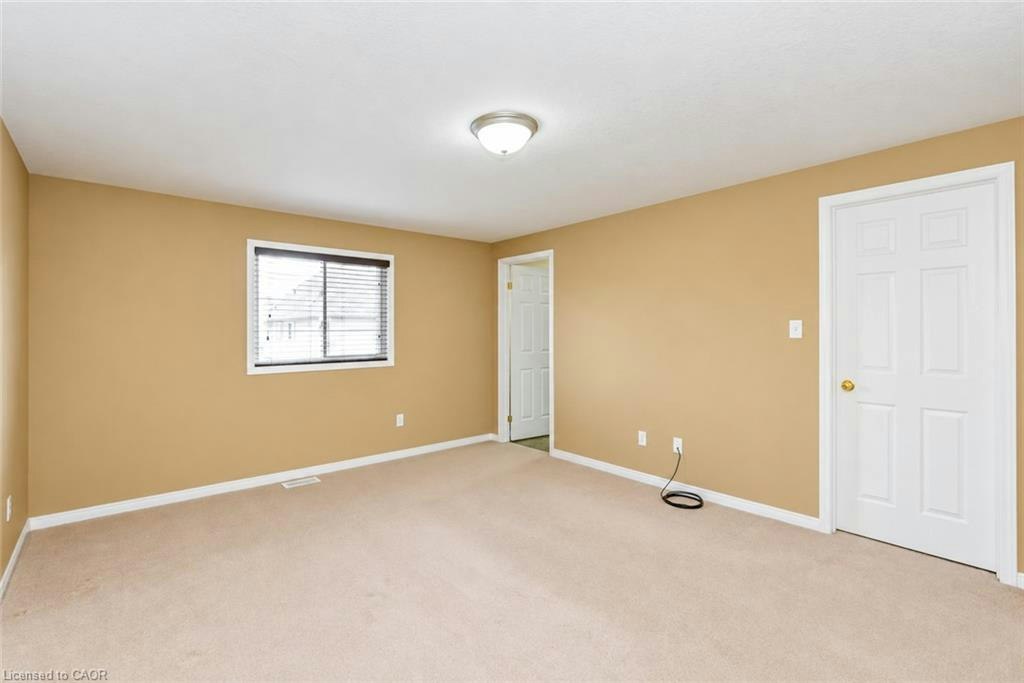 16 Frankfurt Street, Kitchener, ON, N2R 1T5 - 15