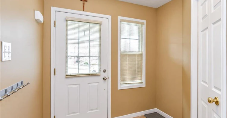 16 Frankfurt Street, Kitchener, ON, N2R 1T5 - 3