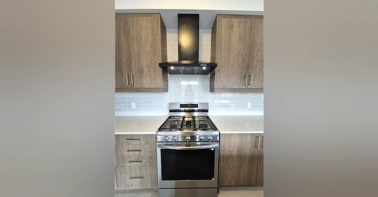 578 Telfer Street, Oxford Station, ON, N4S 0G8 - 5
