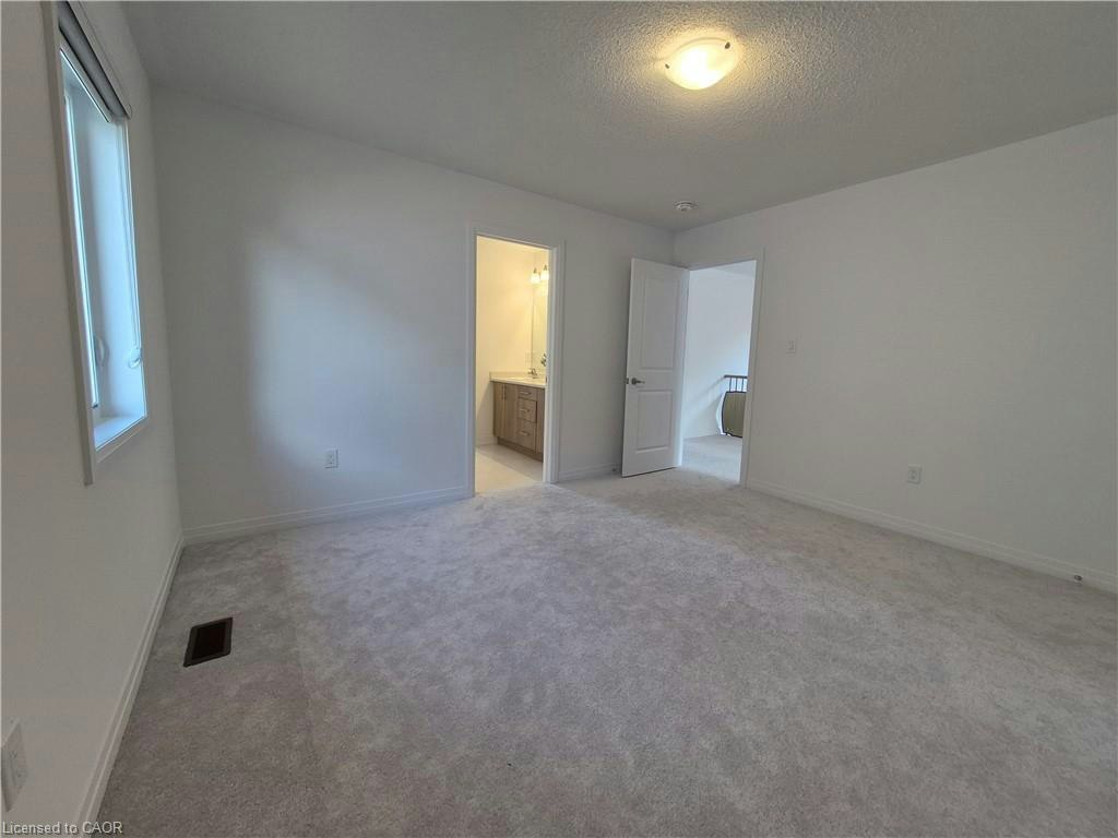 578 Telfer Street, Oxford Station, ON, N4S 0G8 - 27