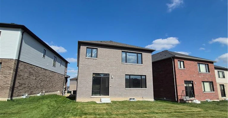 578 Telfer Street, Oxford Station, ON, N4S 0G8 - 37