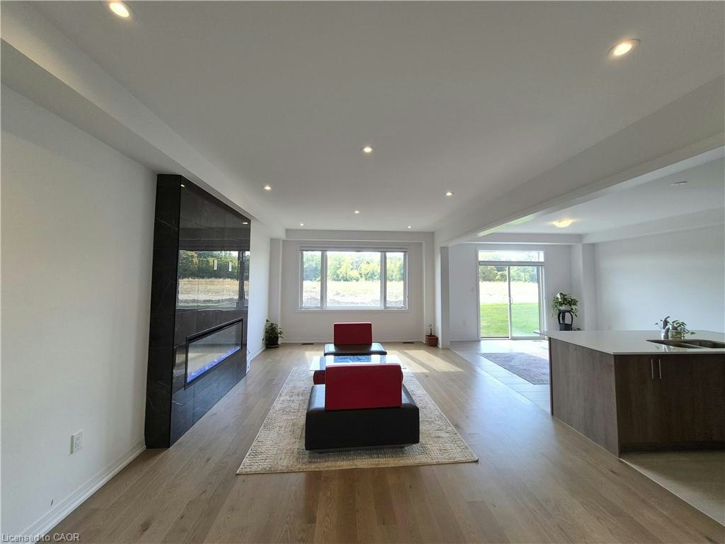 578 Telfer Street, Oxford Station, ON, N4S 0G8 - 10