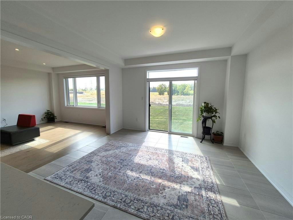 578 Telfer Street, Oxford Station, ON, N4S 0G8 - 9
