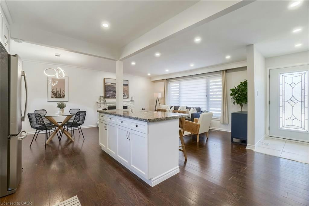 2121 Bridge Road, Oakville, ON, L6L 2E8 - 3