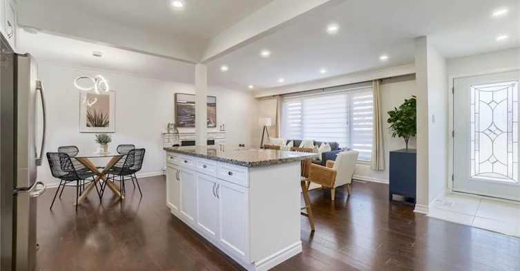 2121 Bridge Road, Oakville, ON, L6L 2E8 - 3