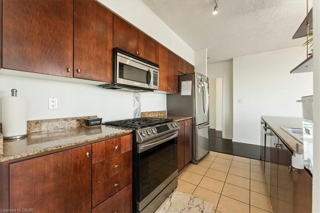 3203-5 Mariner Terrace, Toronto, ON, M5V 3V6 - 19