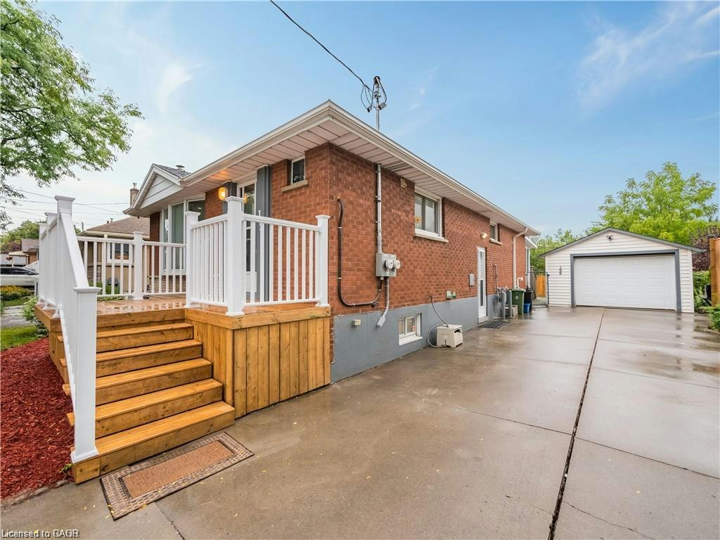 198 West 19th Street, Hamilton, ON, L9C 4J2 2