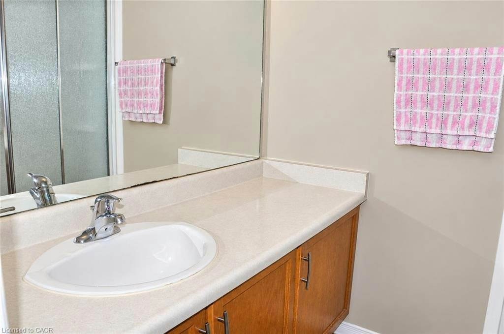2-525 Oakvale Drive, Waterloo, ON, N2T 2G8 - 10