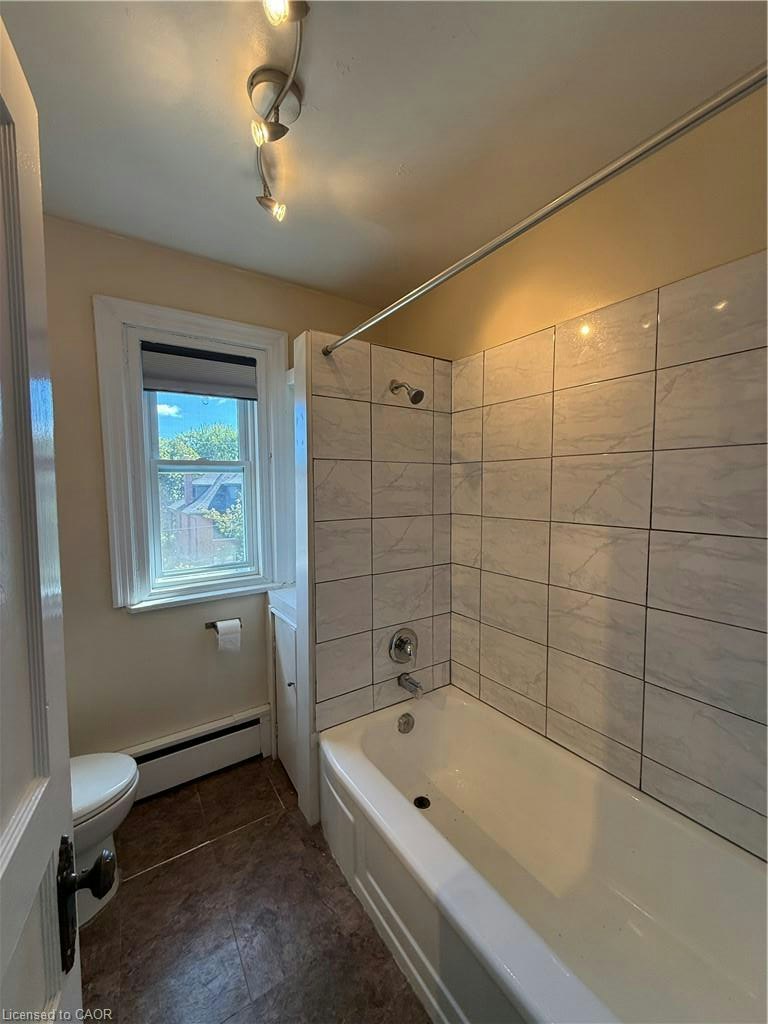3-4 Undermount Avenue, Hamilton, ON, L8P 3Z6 - 5