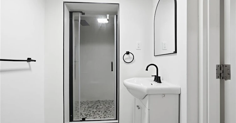 Lower-47 Barrington Drive, Welland, ON, L3C 5Z8 - 9