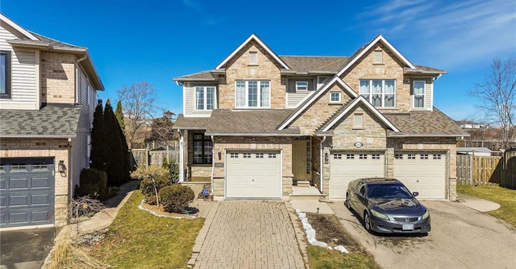 1417 Treeland Street, Burlington, ON, L7R 4S1