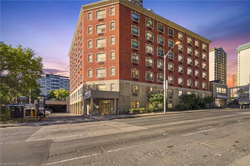 202-149 Main Street W, Hamilton, ON, L8P 1H9