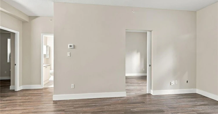 202-149 Main Street W, Hamilton, ON, L8P 1H9 - 14