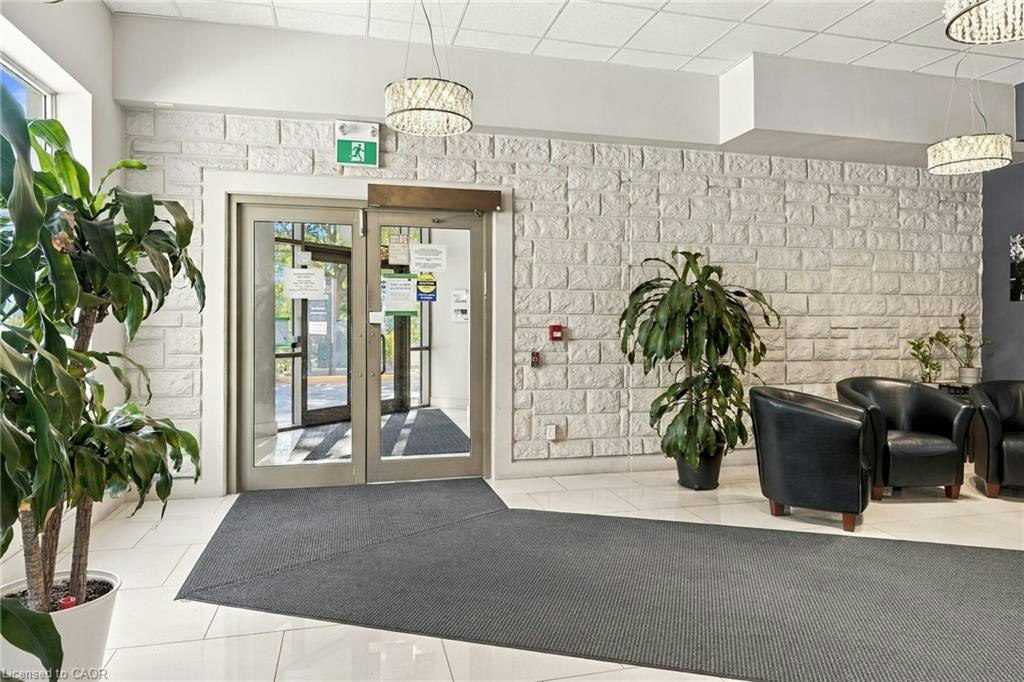 202-149 Main Street W, Hamilton, ON, L8P 1H9 - 4