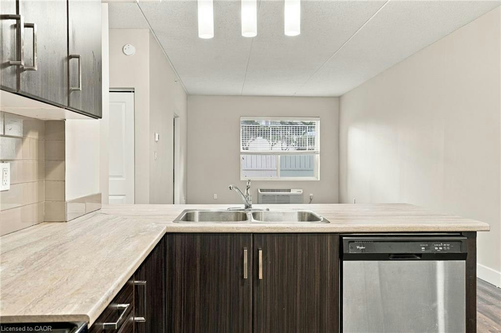202-149 Main Street W, Hamilton, ON, L8P 1H9 - 11