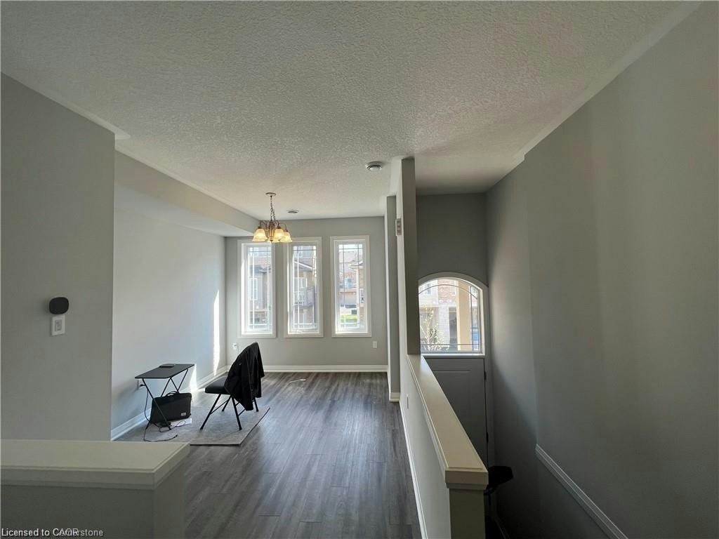 18 Aqua Lane, Hamilton, ON, L0R 1P0 - 18