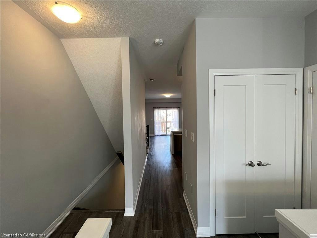 18 Aqua Lane, Hamilton, ON, L0R 1P0 - 14