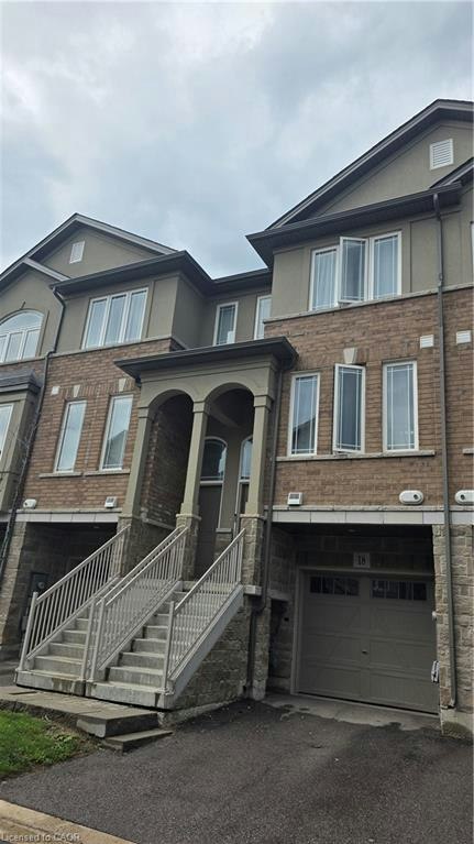 18 Aqua Lane, Hamilton, ON, L0R 1P0