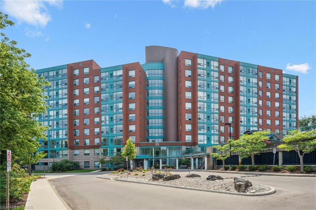 706-55 Blue Springs Drive, Waterloo, ON, N2J 4T3