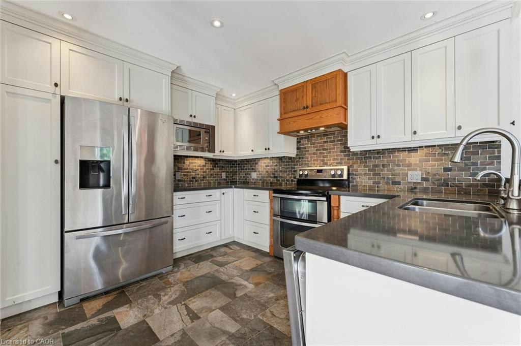 414 Havendale Crescent, Waterloo, ON, N2T 2T3 - 11