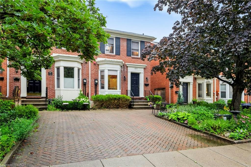 471 Blathwayte Lane, Burlington, ON, L7S 1Y4