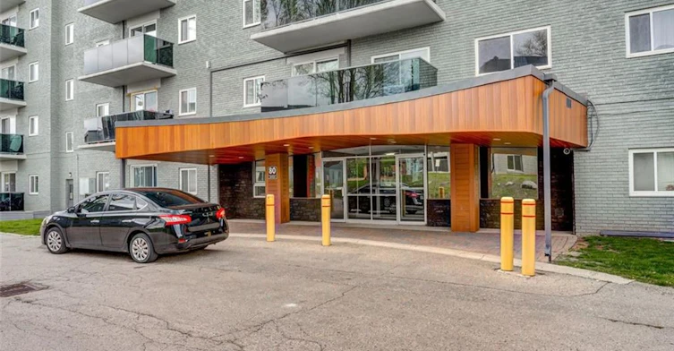 302-80 King Edward Avenue, London, ON, N5Z 3S9 - 3