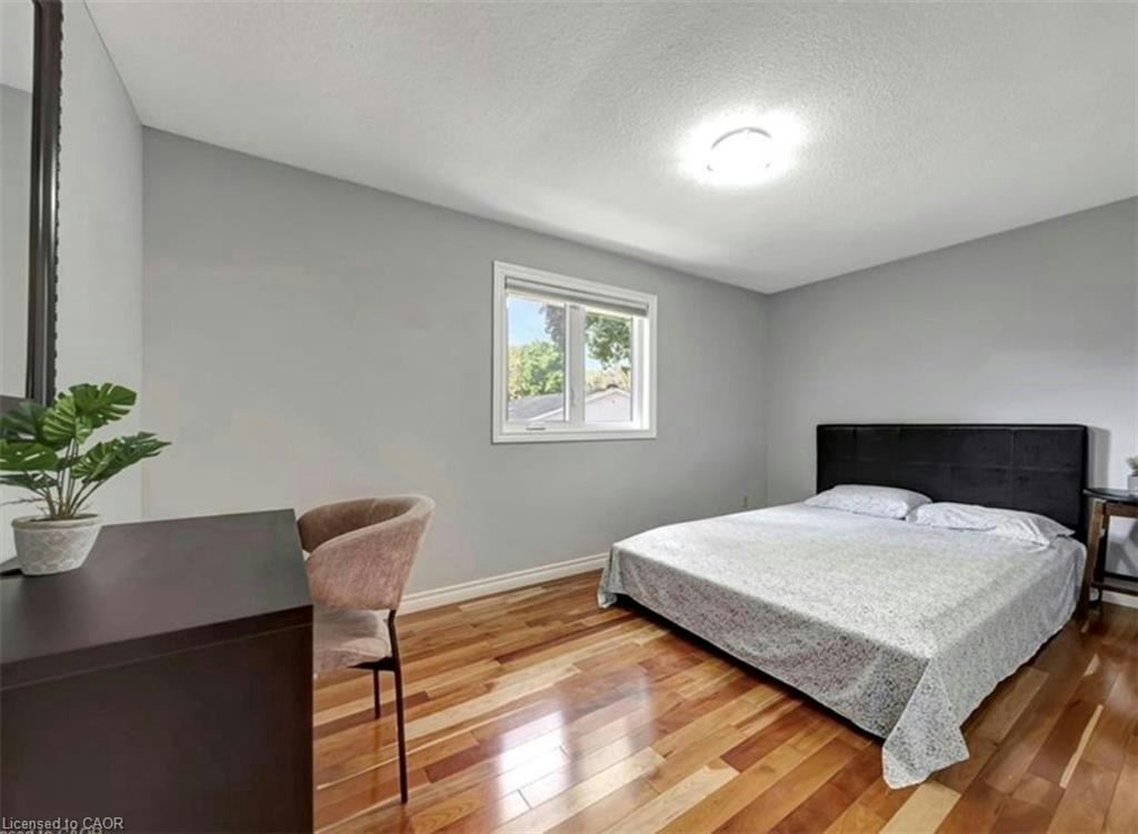 Upper-8 Lowell Street S, Cambridge, ON, N1R 5C7 - 18