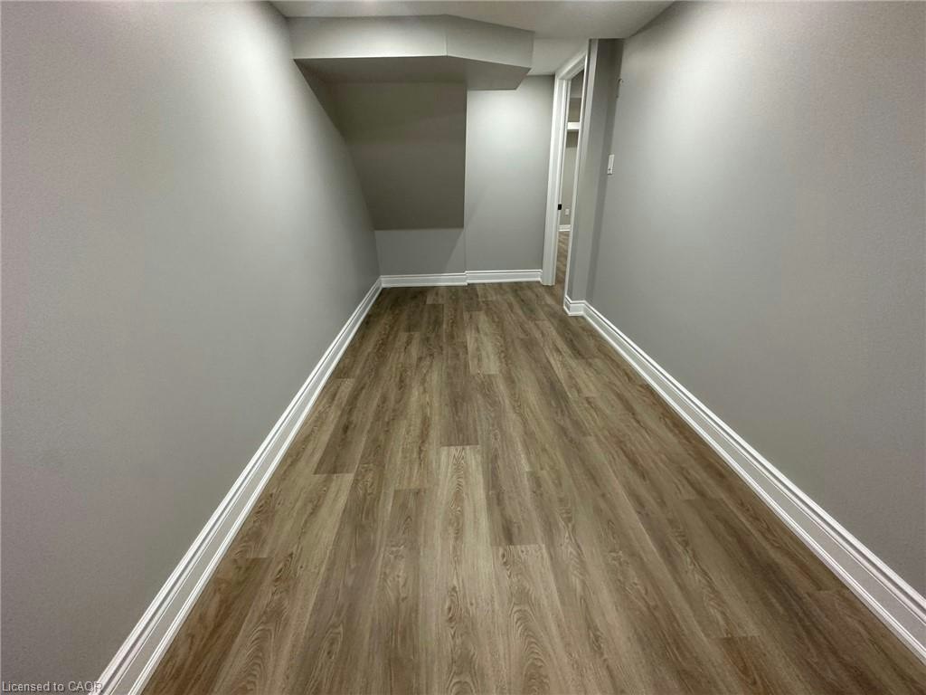 Lower-906 Farmstead Drive, Milton, ON, L9T 8J5 5